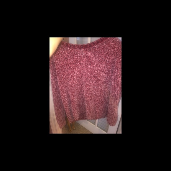 Sweater - Picture 2 of 4